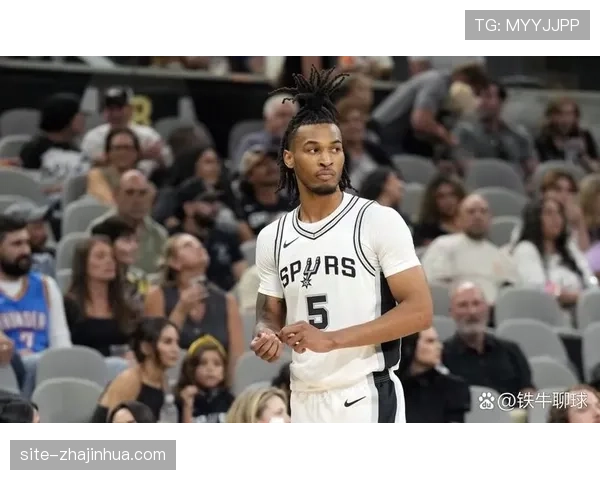 卡斯尔20分5篮板9助攻3失误马刺控卫稳定输出